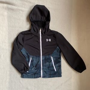 Under Armour Coldgear Boys Jacket - size 6